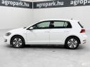 Volkswagen e-Golf (52468 km) autó, Elektromos meghajtás, LED, Apple CarPlay