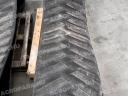 Camso gumiheveder 24" méretben. John Deere 8RX traktorokra, 30 mm-es profillal, szélesség: 24" (60,96 cm), cikkszám: R571656