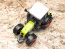 ÚJ Claas Nectis 267 F játéktraktor. valósághű funkciók, strapabíró kialakítás ABS műanyagból, 4 éves kortól ajánlott, 1:16 méretarány