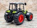 ÚJ Claas Nectis 267F Bruder  játéktraktor. valósághű funkciók, strapabíró kialakítás ABS műanyagból, 4 éves kortól ajánlott, 1:16 méretarány