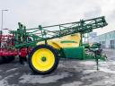 John Deere 724 permetező, 12/18 m-es kerettel, 2400 literes tartállyal