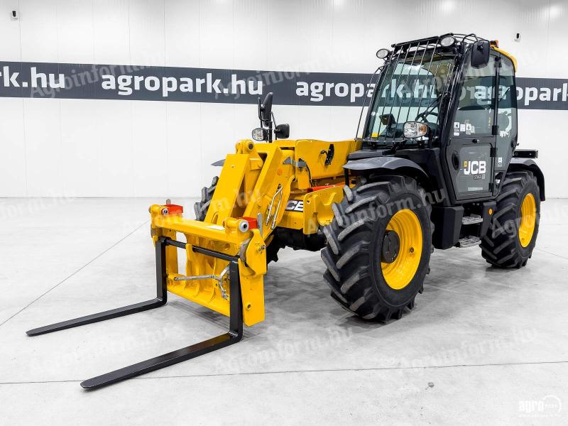 JCB 531-70 (974 üzemóra) Joystcik, klíma, Powershift, raklapvilla, Q-fit, MAXTRAC diffi