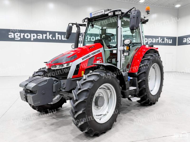 BÉRELHETŐ - Massey Ferguson 5S.135 (1466 üzemórás). Bérgépek, Gépbérlet, Bér Traktorok, Traktor Bérlés