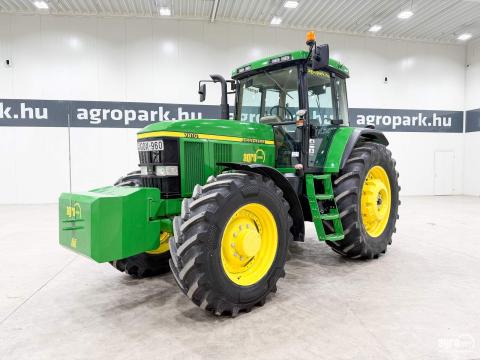 John Deere 7810 (12669 üzemóra) 19/7 Powershift 40 km/h, légfék, 8,1 literes motor, klíma, légrugós ülés
