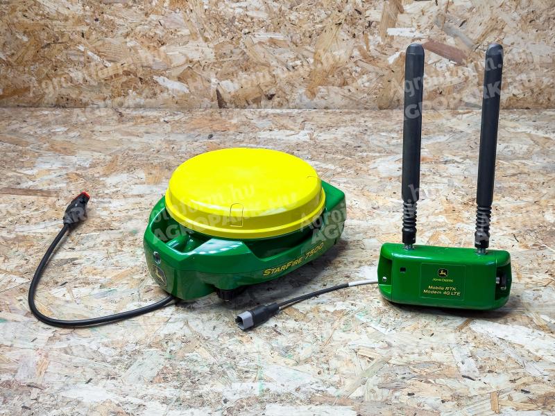 ÚJ John Deere StarFire 7500 (SF7500) antenna + John Deere 4G RTK modem. RTK (+/- 2,5cm) pontosság, RTK aktiváció, 4G SIM kártyás RTK modem