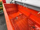 KUHN Axera 1102 H-EMC függesztett műtrágyaszóró, 2800 literes tartály, hidraulikus hajtás, mérleg, Quantron P monitor, ponyva, 12-42 m szórás