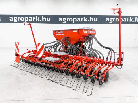 ÚJ Maschio Gaspardo Pinta 450/36 4,5 m pneumatikus vetőgép, 1.000 l magtartály, hidr. csukható váz ÚJ Maschio Gaspardo Pinta 450/36 4,5 m pneumatikus vetőgép, 1.000 l magtartály, hidr. csukható váz
