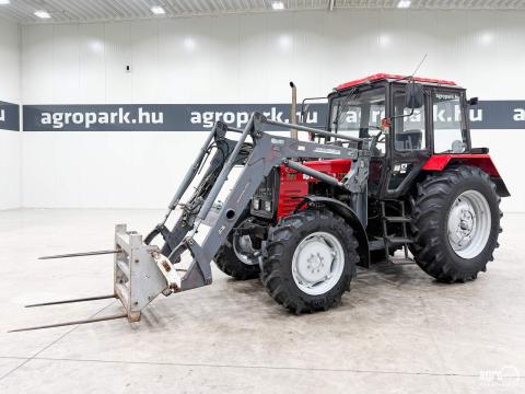 MTZ 892.2 (11447 üzemóra) homlokrakodós, fekete rendszámos, egyenes hidas MTZ 892.2 (11447 üzemóra) homlokrakodós, fekete rendszámos, egyenes hidas