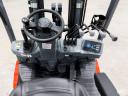 ÚJ HELI 2,5 tonnás Li-ion elektromos targonca 4,7 méteres emeléssel négytámaszú lítium-ionos elektromos targonca, 2500 kg teherbírás, triplex, 4,7 m emelés, 18 km/h