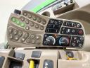 John Deere 8260R (12104 üzemórás) traktor, 16/5 Powershift, AutoTrac ready, légfék, Michelin gumik, 4 pár hidraulika