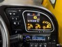 JCB 525-60 Hi-Viz (687 üzemórás) 2 m-es teljes magasság, 6m gémkinyúlás, 2,5 t emelés, klíma, villa+kanál