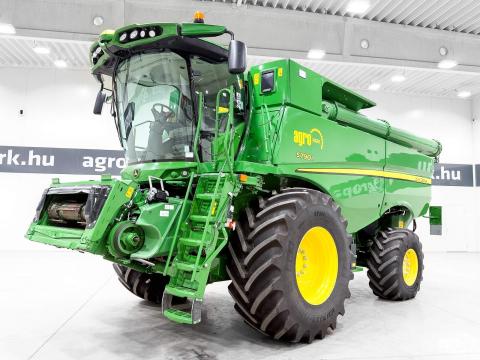 John Deere S790i 4WD (1148/1755 üzemóra) rotoros kombájn, SF6000 AutoTrac, 202 kW ferdefelhordó, összkerékhajtás, ActiveYield, 800/70R38, ProDrive, LED, kompresszor