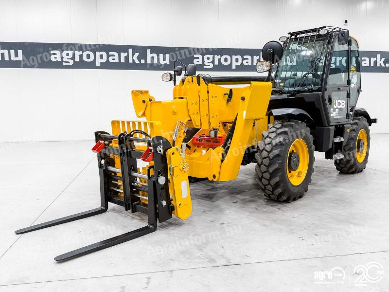 BÉRELHETŐ - JCB 540-170 Sway (458 üzemórás) 17 m emelés, 4000 kg teherbírás, Joystick, klíma, raklapvilla, Sway szintezés, hidraulikus villaoldalmozgatás