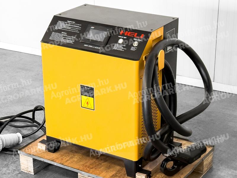 ÚJ HELI gyorstöltő G2 és G3 Li-ion elektromos targoncákhoz 380 V AC / 200 A. 93+% hatásfok, 3,1 m kábelhossz, biztonsági funkciók