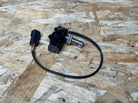 Heli - Hidraulika szivattyú vezérlő mikrokapcsoló - A6AJ2-41101 Heli - Hidraulika szivattyú vezérlő mikrokapcsoló - A6AJ2-41101