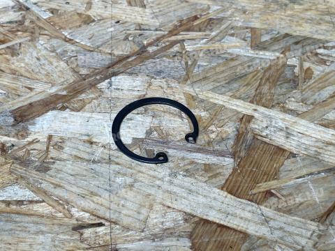 Heli - Seeger rögzítő gyűrű acél - B6050-00037 Heli - Seeger rögzítő gyűrű acél - B6050-00037