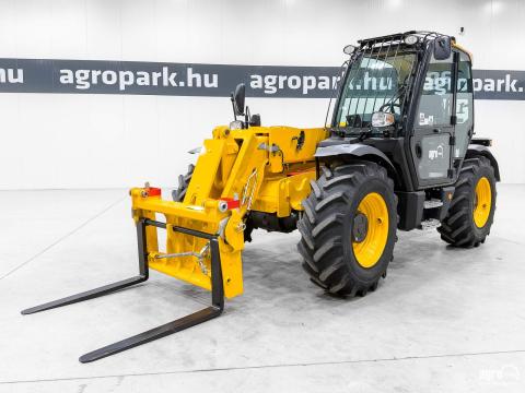JCB 531-70 (706 üzemórás) teleszkópos rakodó, 7 méteres emelés, 3.100 kg teherbírás, Joystick, klíma, raklapvilla, Powershift, Q-fit