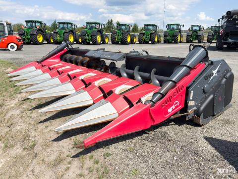 Capello Quasar F8 8 soros, fix vázas kukoricaasztal, Claas Lexion, Tucano és Trion kombájnokhoz, kétoldali behordócsiga, szárzúzó, csonktaposó Capello Quasar F8 8 soros, fix vázas kukoricaasztal, Claas Lexion, Tucano és Trion kombájnokhoz, kétoldali behordócsiga, szárzúzó, csonktaposó