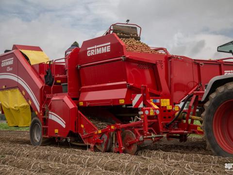 ÚJ GRIMME SE 75-55 vontatott, egysoros burgonya betakarítógép, UB típusú leválasztó, 5.500 kg bunkerkapacitás, légfék