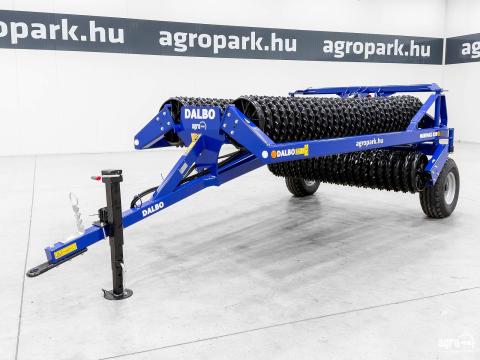 ÚJ Dalbo MiniMax 830 henger, 8,3 m munkaszélesség, Cambridge Snowflake hengertagok, Made in Denmark ÚJ Dalbo MiniMax 830 henger, 8,3 m munkaszélesség, Cambridge Snowflake hengertagok, Made in Denmark