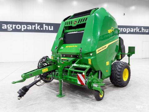 ÚJ John Deere V451M körbálázó, 90 - 165 cm bálaátmérő, váltózó kamrás, hálós kötözés, MaxiCut HC Premium 13 késsel, BaleTrak Plus monitor ÚJ John Deere V451M körbálázó, 90 - 165 cm bálaátmérő, váltózó kamrás, hálós kötözés, MaxiCut HC Premium 13 késsel, BaleTrak Plus monitor