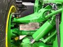 John Deere 8430 (6300 üzemóra) 16/5 Powershift 40 km/h, rugózott híd, Active Seat, ISOBUS, 900/60R42
