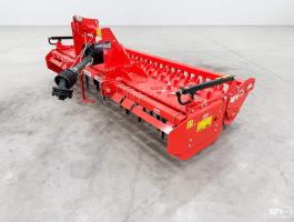 ÚJ Maschio Gaspardo Delfino Super 3000 3 m munkaszélességű forgóborona, 24 cm munkamélység, 24 kés, 12 rotor, 45 cm-es tömörítőhenger