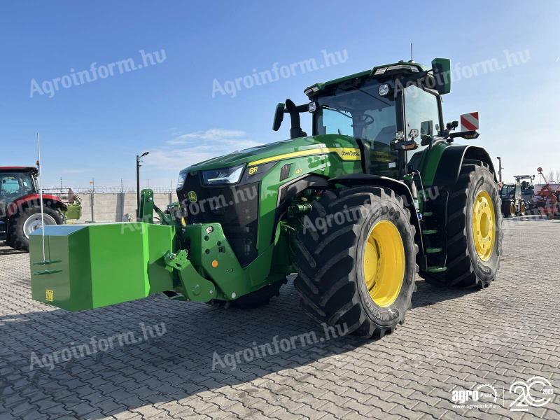 John Deere 8R 410 (474 üzemórás) e23 Powershift 50 km/h, rugózott híd, Active Seat II, SF7500 AutoTrac, G5 Plus, légfék, Michelin gumizás, LED, 318 L szivattyú