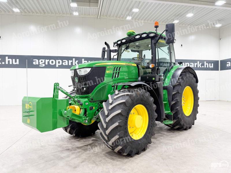 John Deere 6215R (2878 üzemóra) AutoPowr IVT 50 km/h, rugózott híd, rugózott fülke, SF7500 AutoTrac, légfék, CommandPro, fronthidraulika, frontkardán, LED, iTEC, Trelleborg