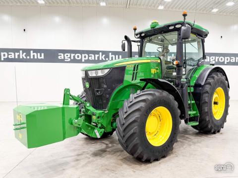 John Deere 7230R (5697 üzemóra) e23 Powershift 40 km/h, rugózott híd, Active Seat, SF3000 AutoTrac, légfék, 5 pár hidraulikakör, LED, Michelin gumizás John Deere 7230R (5697 üzemóra) e23 Powershift 40 km/h, rugózott híd, Active Seat, SF3000 AutoTrac, légfék, 5 pár hidraulikakör, LED, Michelin gumizás