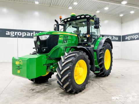 John Deere 6215R (1981 üzemórás) DirectDrive Eco 24/24 50 km/h váltó, rugózott híd, rugózott fülke, SF6000 AutoTrac, légfék, iTEC, 4 pár hidraulikakör John Deere 6215R (1981 üzemórás) DirectDrive Eco 24/24 50 km/h váltó, rugózott híd, rugózott fülke, SF6000 AutoTrac, légfék, iTEC, 4 pár hidraulikakör