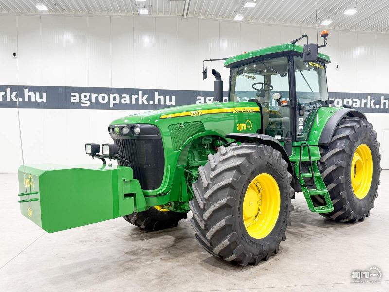 John Deere 8520 (6384 üzemóra) 16/5 Powershift, ILS, 4 pár hidraulikakör, teljes súlyozás