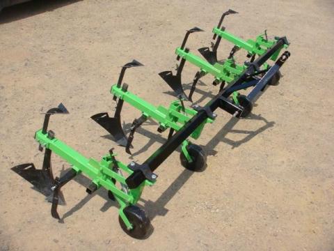 Kultivátor 4 tagos sorközművelő, töltögető adapterrel, japán kistraktorokhoz, Komondor SK4 Kultivátor 4 tagos sorközművelő, töltögető adapterrel, japán kistraktorokhoz, Komondor SK4