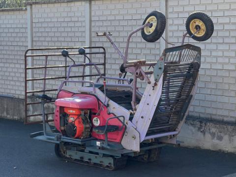 Niplo GH-651KS-K önjáró burgonya felszedő Niplo GH-651KS-K önjáró burgonya felszedő