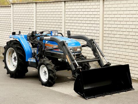 Iseki TG31FF High Speed homlokrakodóval japán kistraktor