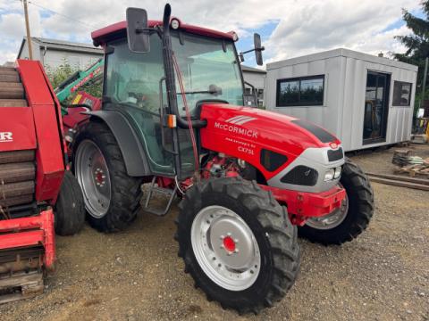 McCormick CX75L Cabin w. F.L. japán kistraktor