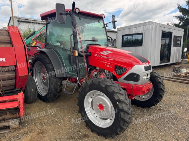 McCormick CX75L Cabin w. F.L. japán kistraktor