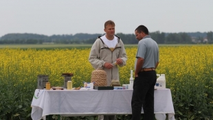 Bayer LÉGY OTT! - Hajdúszoboszló