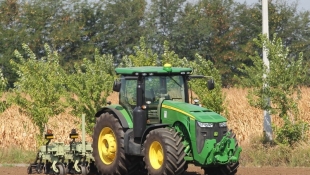 Szántóföldi gépbemutató a Farmer-Expo kiállításon