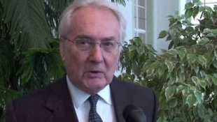 Interjú Róna Péter közgazdásszal - Kukorica Termésverseny Díjátadó ünnepség, 2009.12.16 Gödöllő