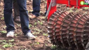Így dolgoznak a Güttler gépek a szántóföldön - Demo Show 2014