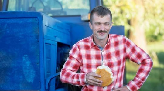 Hajnali kezdés, hosszú munkanap, késő esti jóllakás: ismerős?