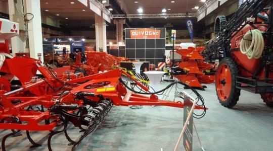 A QUIVOGNE csak új munkagépeket mutatott be az AGROmashEXPO-n! (+Videó!)