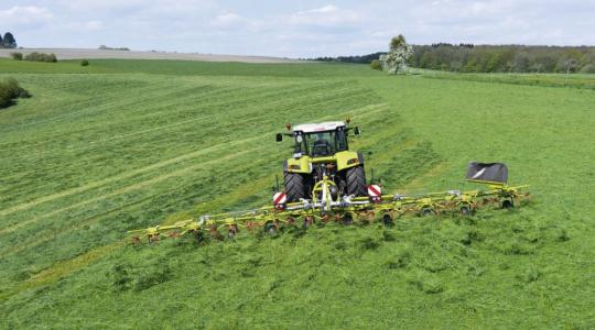 Új traktorszéria a piacon – CLAAS ARION 440 HEXASHIFT-tel