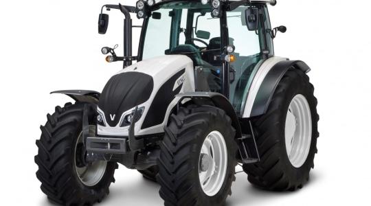 A Valtra lett az év gépe a SIMA kiállításon