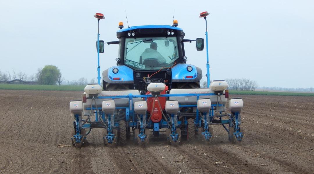 Az elégedett gazda záloga a megbízható traktor 