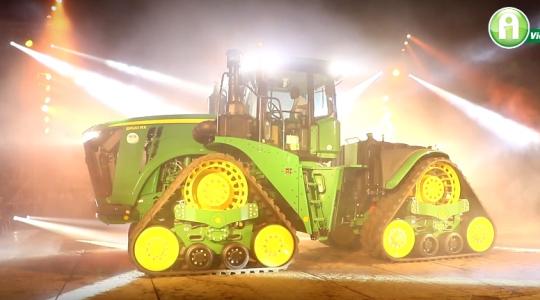 Lóerőművészek Show, porondon a jövő! – Naná, hogy John Deere gépekkel! (+Videó)