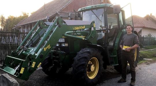 Új John Deere fülkeajtót az Internetről gyorsan, egyszerűen