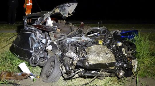 Halálos baleset Békésben: traktor pótkocsijának ütközött egy autó