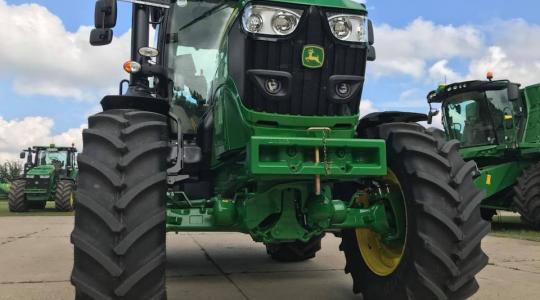 Csak John Deere a kondorosi családi gazdaságban! – VIDEÓ